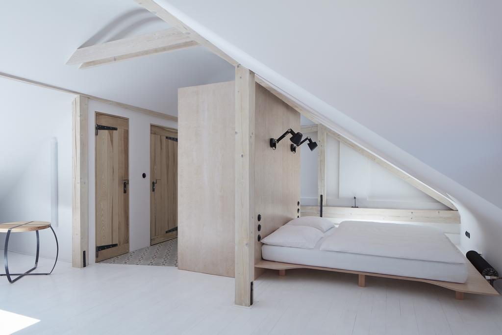 Stajnhaus Hotel Mikulov Buitenkant foto
