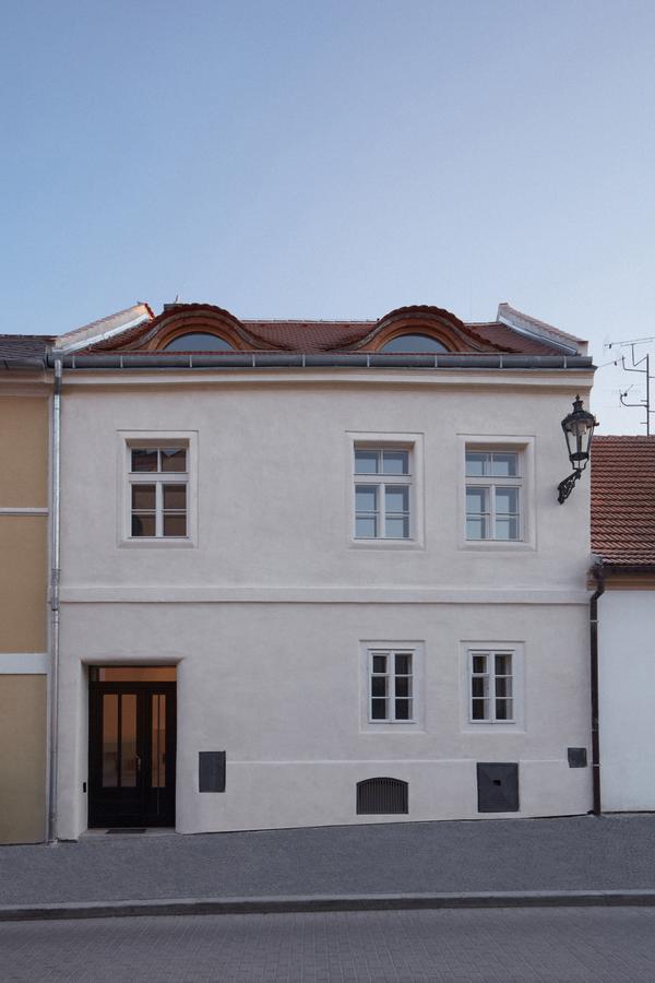 Stajnhaus Hotel Mikulov Buitenkant foto